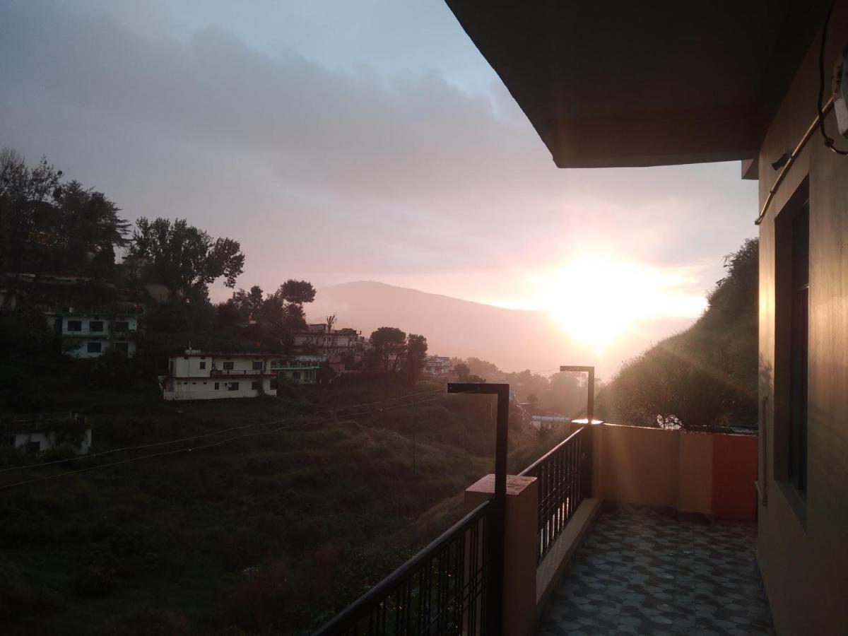 Goodwill Home Stay Almora Bagian luar foto